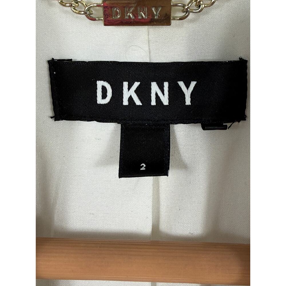 DKNY Womens White Pinstripe Single Button Blazer Jacket Sz 4 - Picture 3 of 11